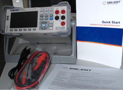 Reserviert!! Siglent SDM3055 Tisch-Multimeter, absolut neuwertig